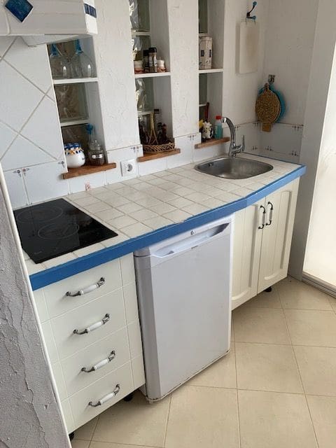 9 bedroom Villa for sale in El Campello with pool garage - € 1,800,000 (Ref: 7346952)