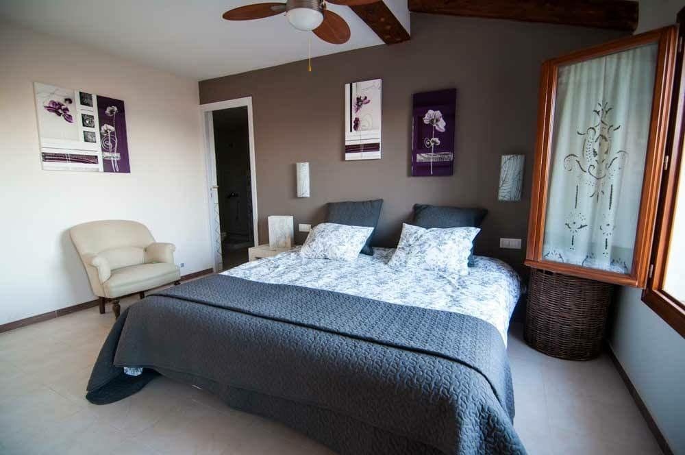 9 bedroom Villa for sale in El Campello with pool garage - € 1,800,000 (Ref: 7346952)