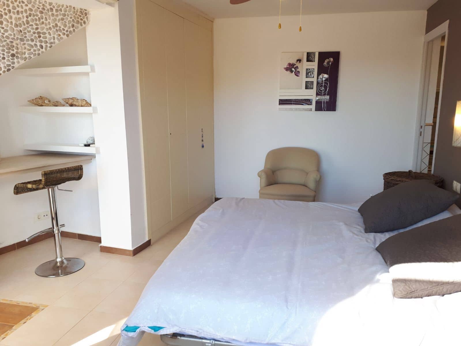 9 bedroom Villa for sale in El Campello with pool garage - € 1,800,000 (Ref: 7346952)