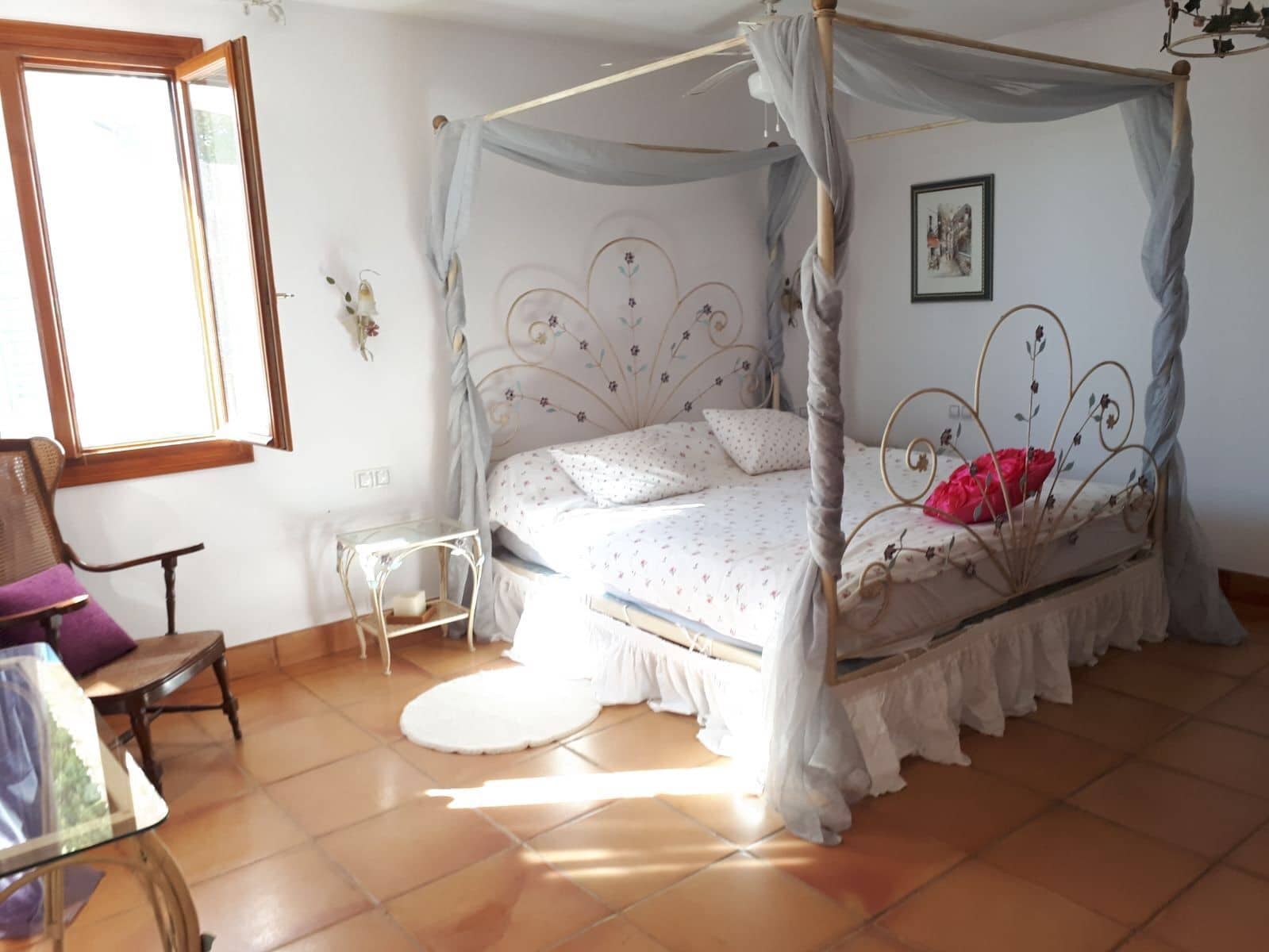 9 bedroom Villa for sale in El Campello with pool garage - € 1,800,000 (Ref: 7346952)