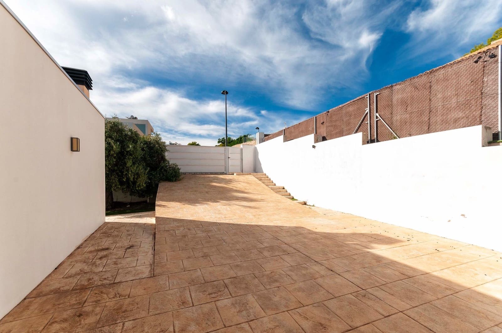 5 soveværelse Villa til salg i Altea med swimmingpool garage - € 1.100.000 (Ref: 7872328)