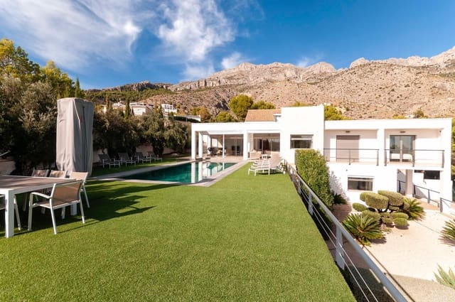 5 soverom Villa til salgs i Alhama Springs, Altea med svømmebasseng garasje - € 1 100 000 (Ref: 7872328)