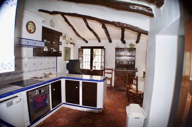 6 bedroom Villa for sale in Alfaz del Pi / L'Alfas del Pi with pool garage - € 1,250,000 (Ref: 7990057)