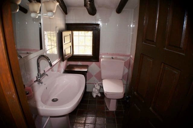 6 bedroom Villa for sale in Alfaz del Pi / L'Alfas del Pi with pool garage - € 1,250,000 (Ref: 7990057)