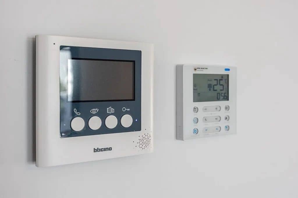 4 Zimmer Villa zu verkaufen in Altea mit Pool Garage - 995.000 € (Ref: 8342755)