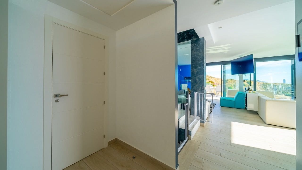 4 bedroom Villa for sale in Finestrat with pool garage - € 1,260,000 (Ref: 8654589)