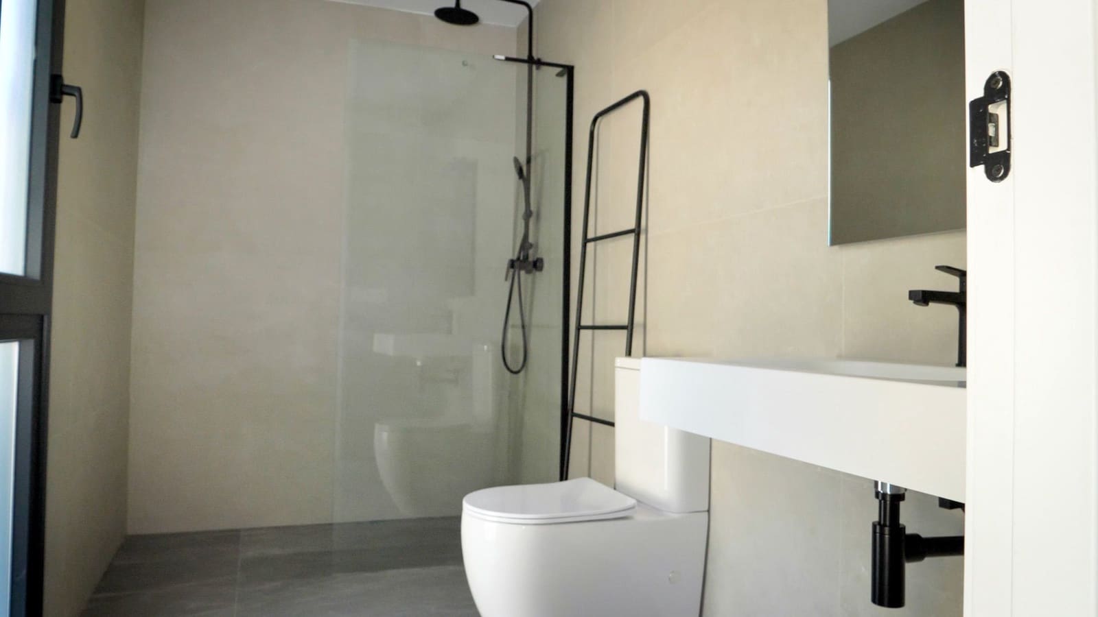 3 bedroom Villa for sale in Polop with pool garage - € 584,370 (Ref: 8975804)