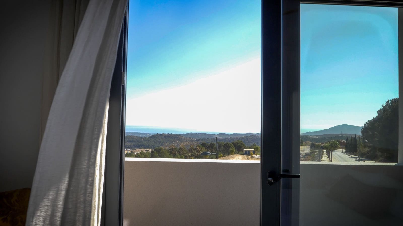 3 bedroom Villa for sale in Polop with pool garage - € 623,115 (Ref: 8982129)