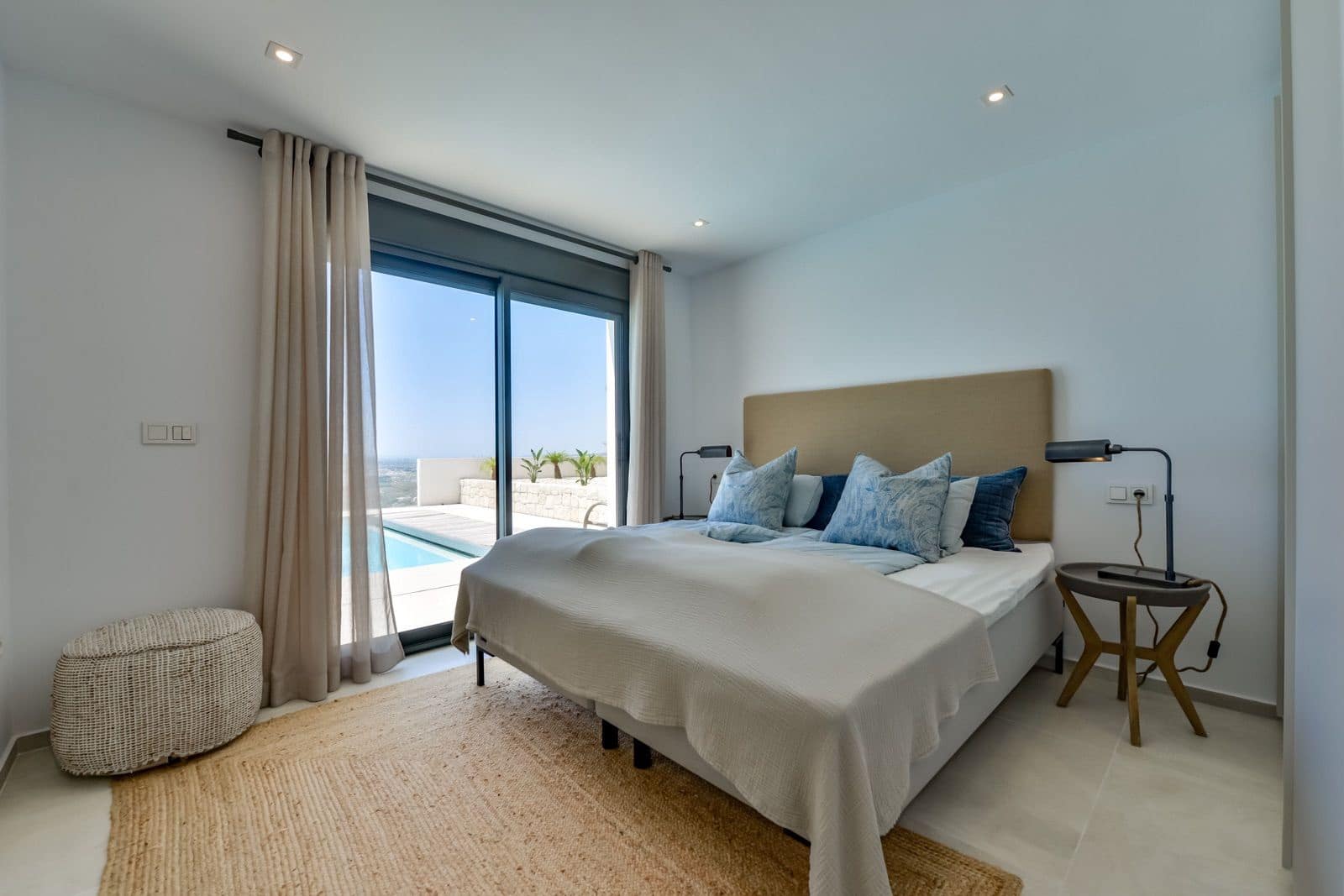 6 bedroom Villa for sale in Altea la Vella with pool garage - € 2,190,000 (Ref: 9142637)