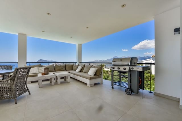 6 bedroom Villa for sale in Altea la Vella, Altea with pool garage - € 2,190,000 (Ref: 9142637)