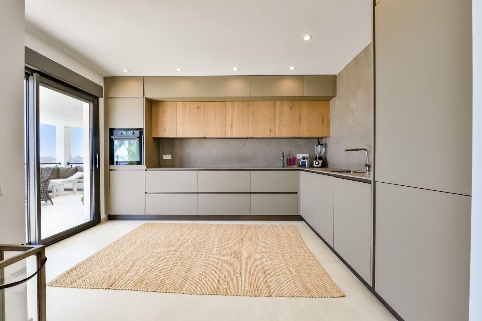 6 bedroom Villa for sale in Altea la Vella with pool garage - € 2,190,000 (Ref: 9142637)