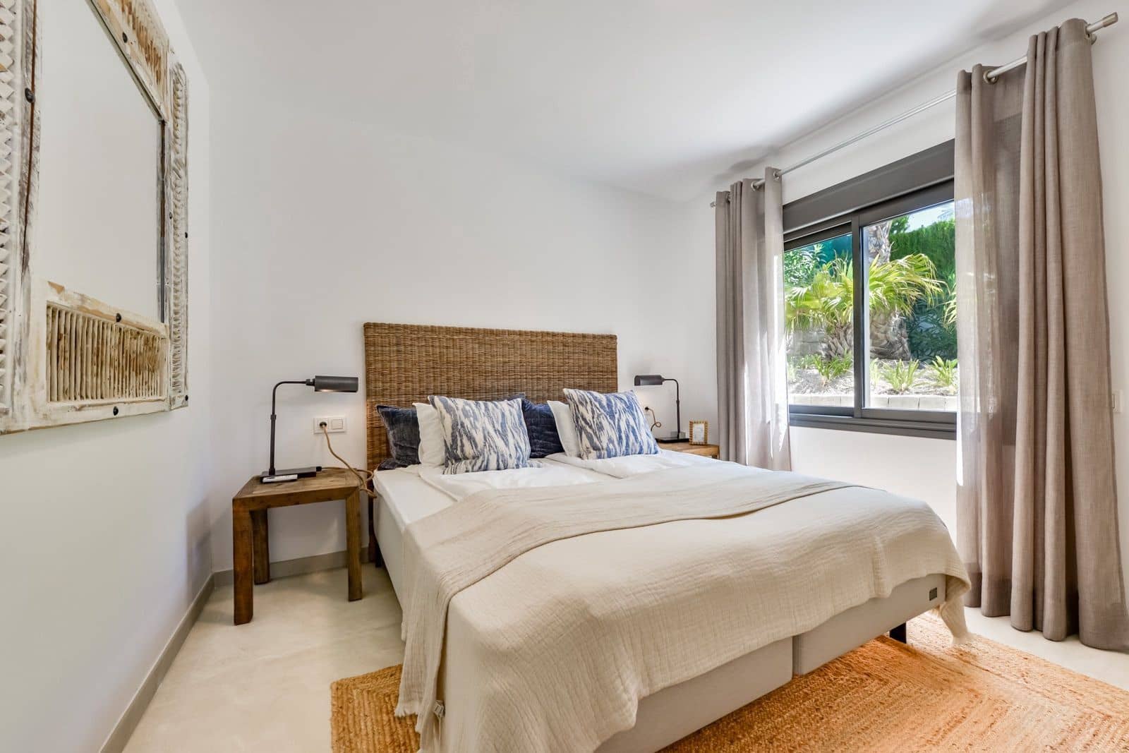 6 bedroom Villa for sale in Altea la Vella with pool garage - € 2,190,000 (Ref: 9142637)