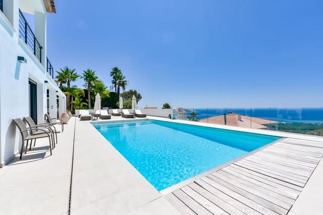 6 bedroom Villa for sale in Altea la Vella, Altea with pool garage - € 2,190,000 (Ref: 9142637)