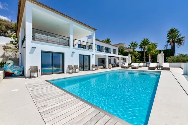 6 bedroom Villa for sale in Altea la Vella, Altea with pool garage - € 2,190,000 (Ref: 9142637)