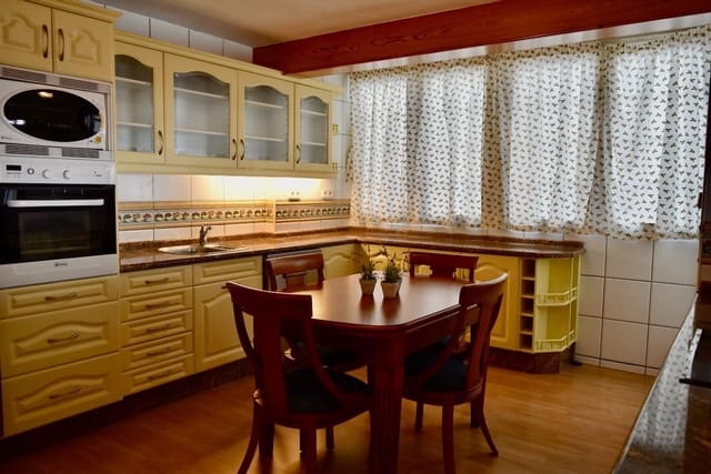 3 soverom Leilighet til salgs i Alfaz del Pi / L'Alfàs del Pi med garasje - € 225 000 (Ref: 9330168)