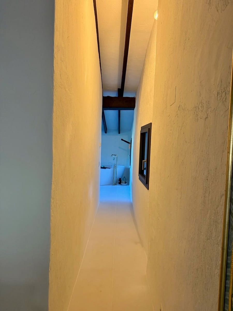 4 Zimmer Villa zu verkaufen in Altea mit Pool Garage - 990.000 € (Ref: 9340721)