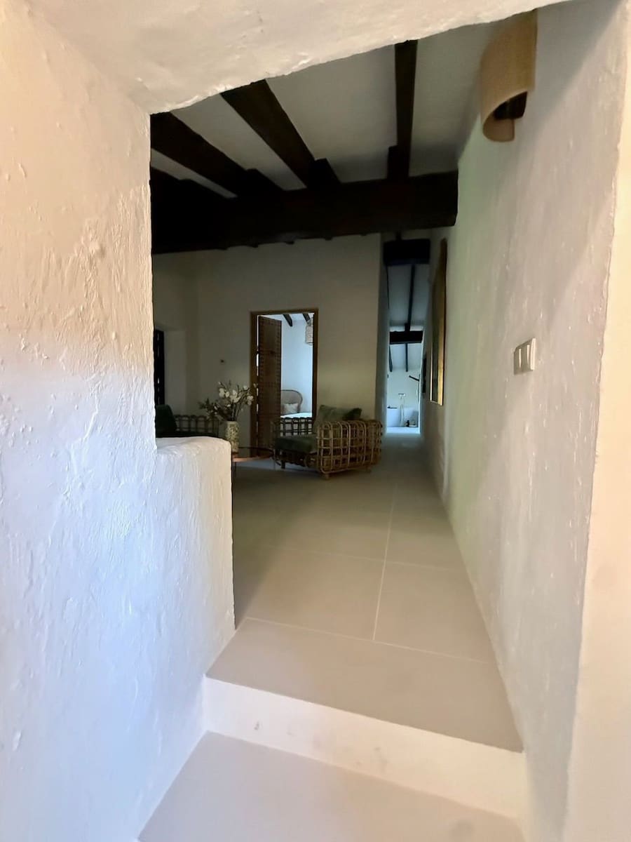 4 Zimmer Villa zu verkaufen in Altea mit Pool Garage - 990.000 € (Ref: 9340721)