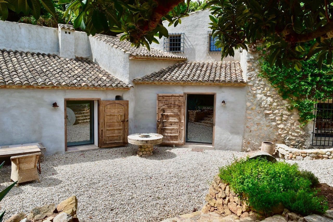 4 Zimmer Villa zu verkaufen in Altea mit Pool Garage - 990.000 € (Ref: 9340721)