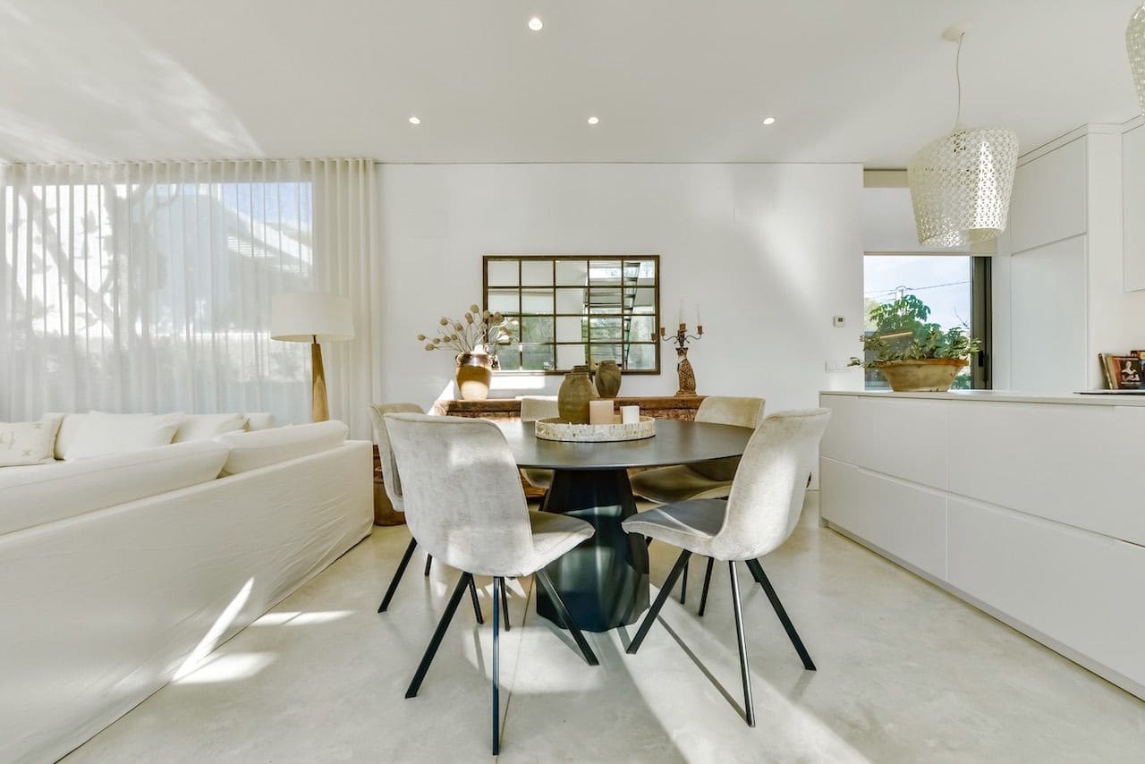 3 bedroom Villa for sale in Altea with pool garage - € 1,500,000 (Ref: 9529464)