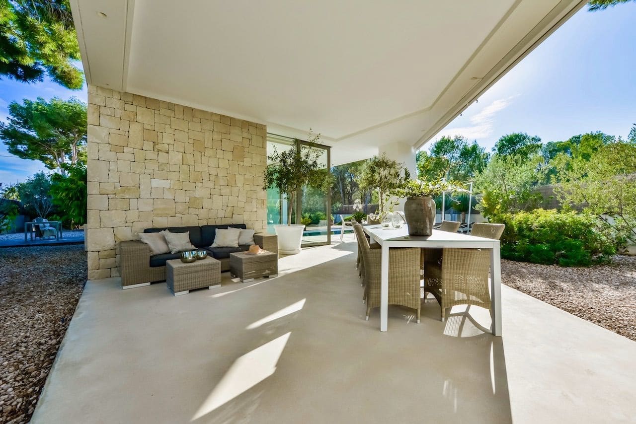 3 bedroom Villa for sale in Altea with pool garage - € 1,500,000 (Ref: 9529464)