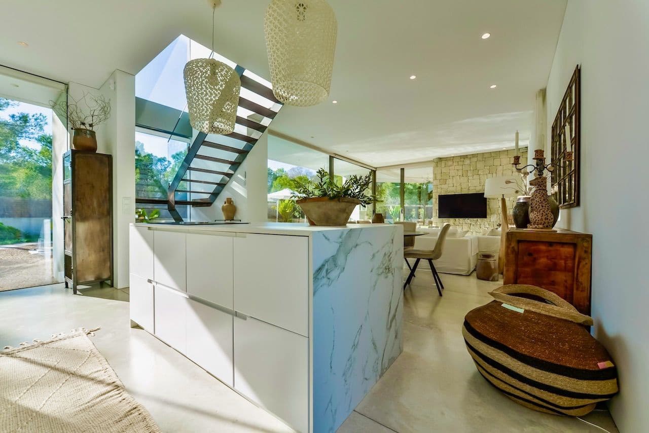 3 bedroom Villa for sale in Altea with pool garage - € 1,500,000 (Ref: 9529464)