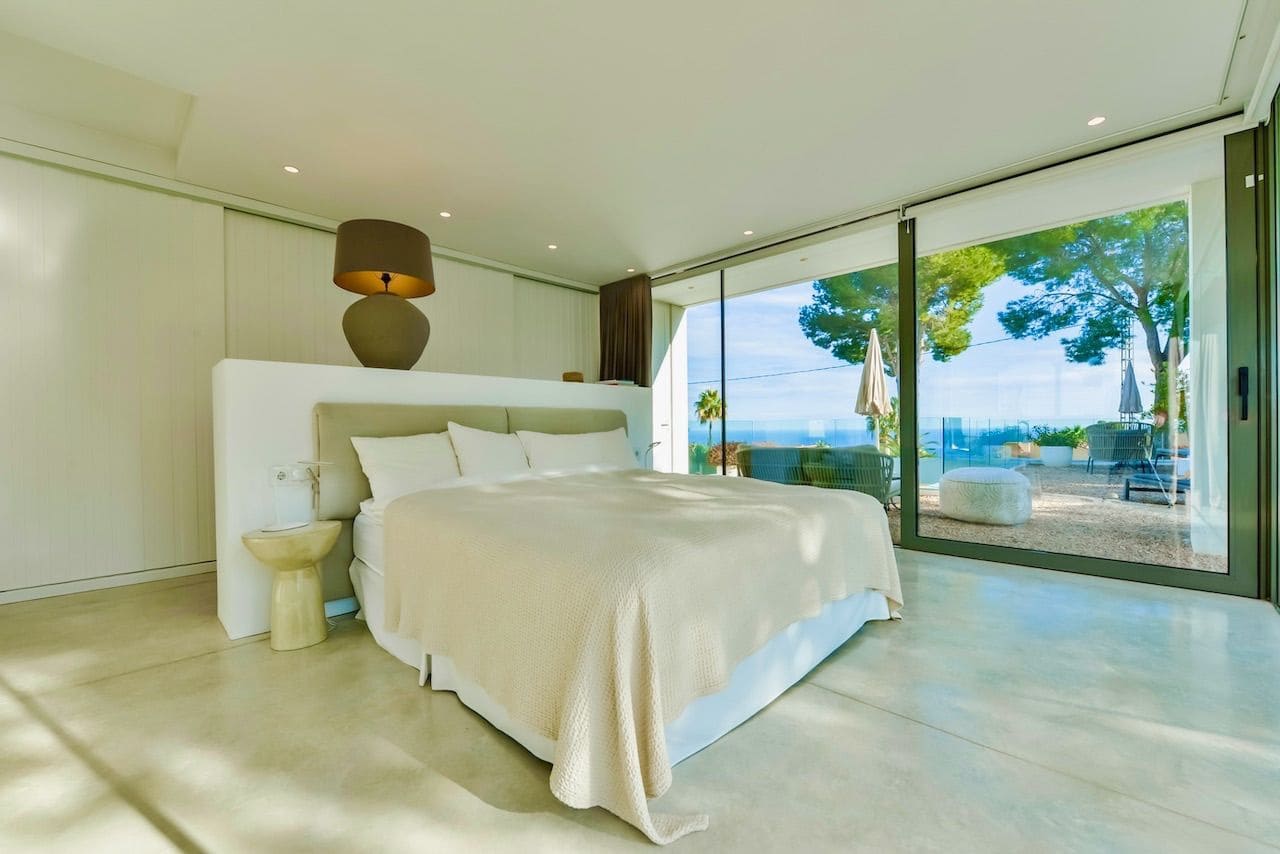 3 bedroom Villa for sale in Altea with pool garage - € 1,500,000 (Ref: 9529464)