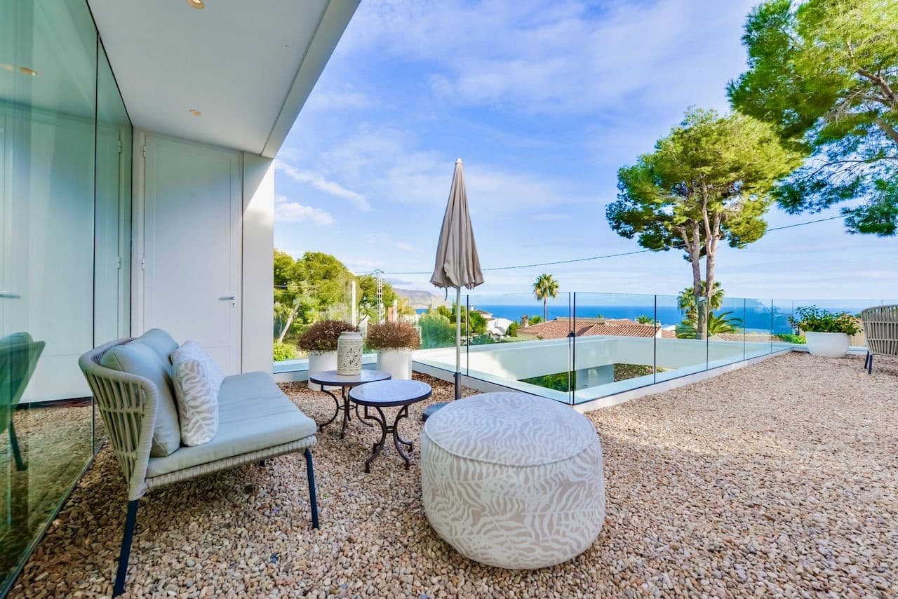 3 bedroom Villa for sale in Altea with pool garage - € 1,500,000 (Ref: 9529464)