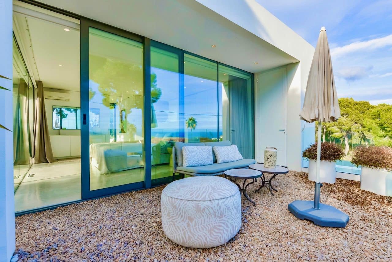 3 bedroom Villa for sale in Altea with pool garage - € 1,500,000 (Ref: 9529464)