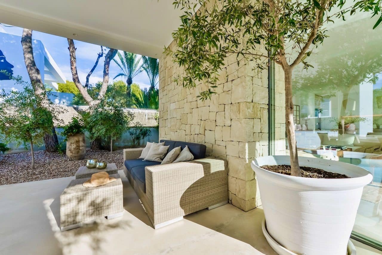 3 bedroom Villa for sale in Altea with pool garage - € 1,500,000 (Ref: 9529464)