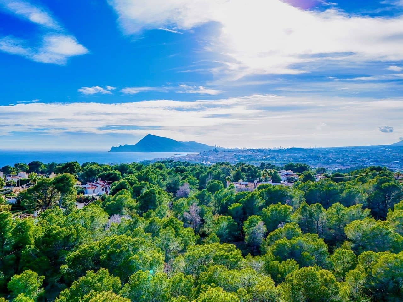 3 bedroom Villa for sale in Altea with pool garage - € 1,500,000 (Ref: 9529464)