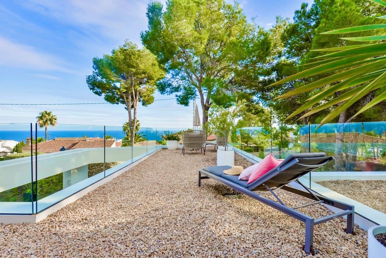 3 bedroom Villa for sale in Altea with pool garage - € 1,500,000 (Ref: 9529464)