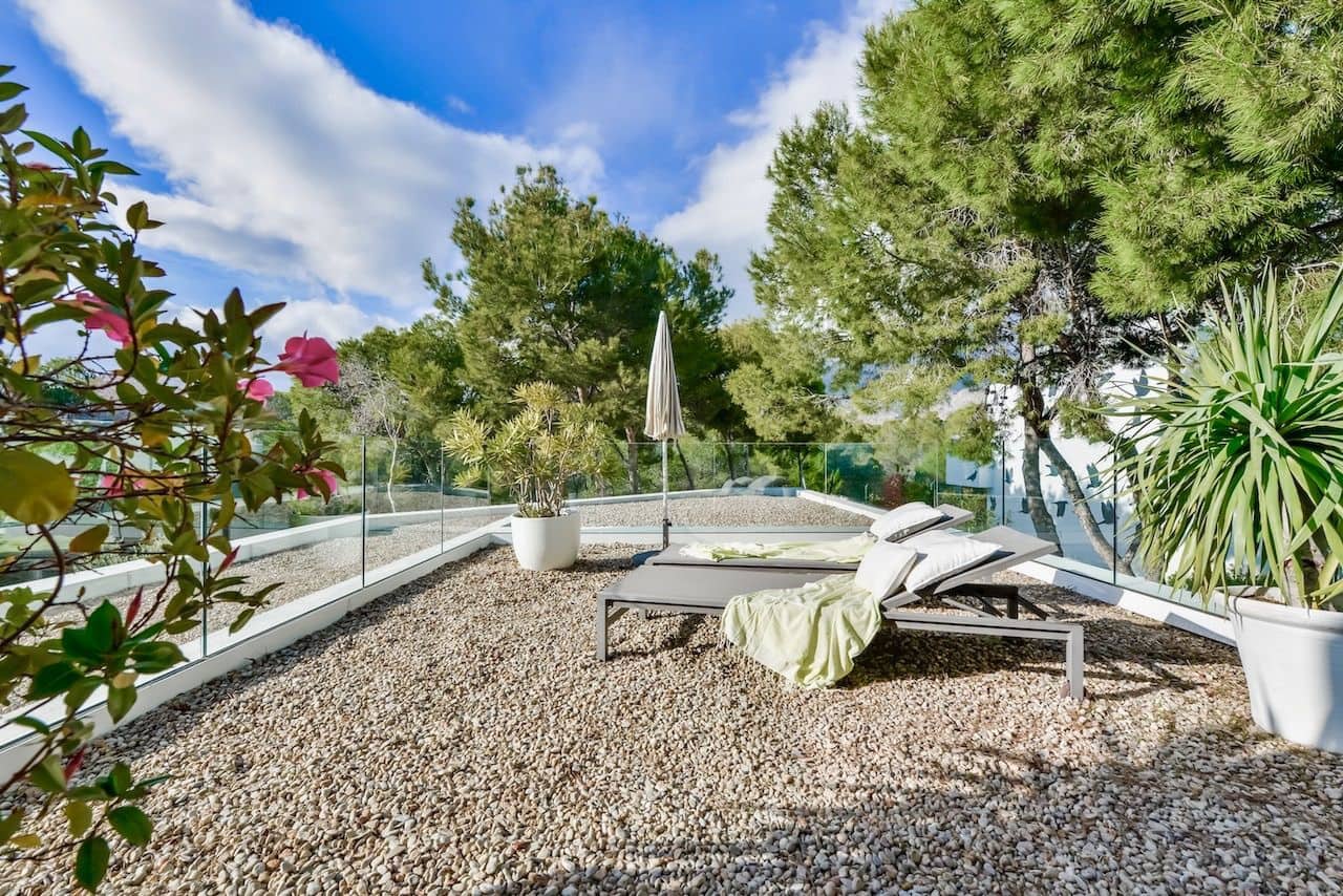 3 bedroom Villa for sale in Altea with pool garage - € 1,500,000 (Ref: 9529464)