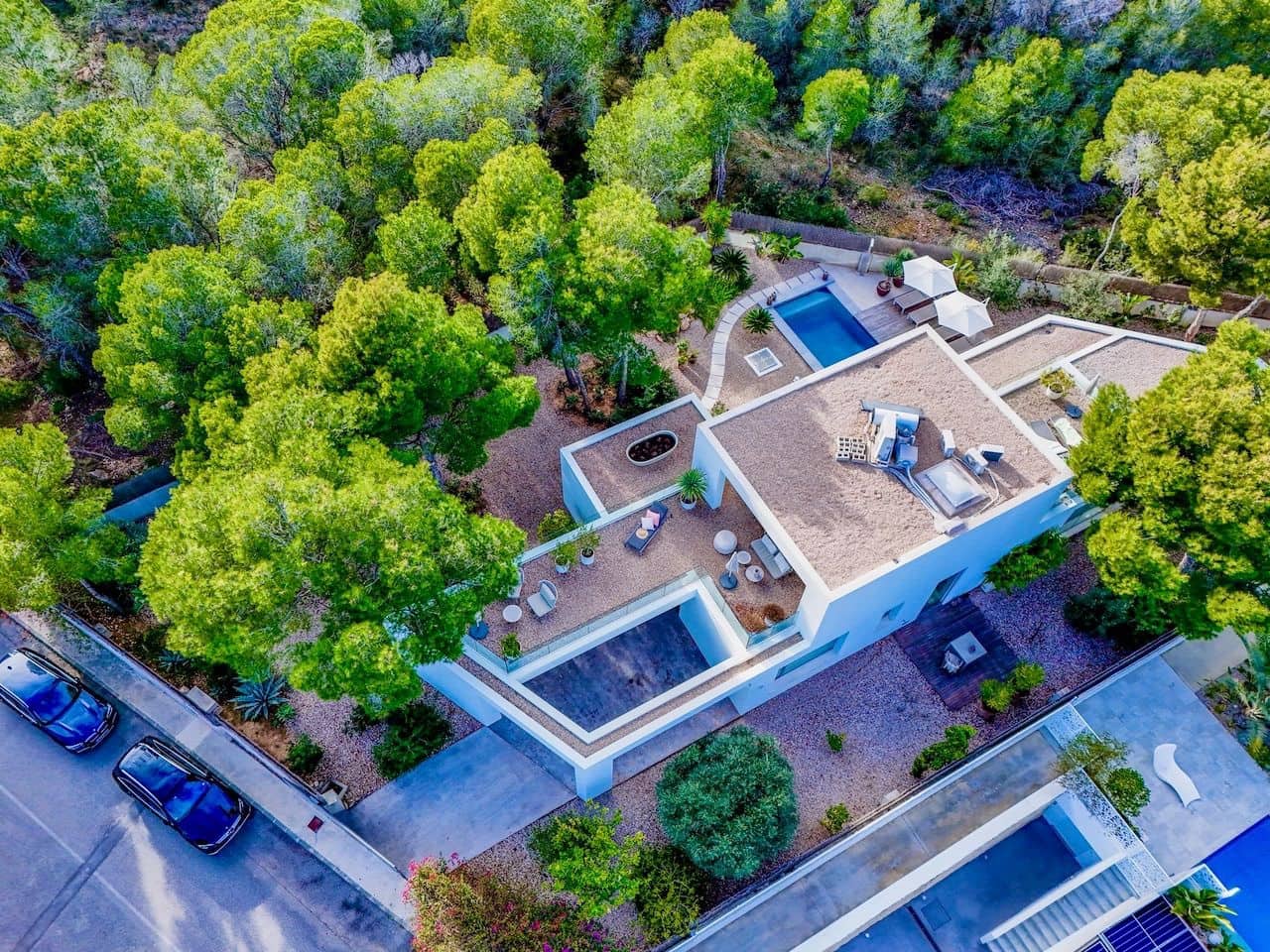 3 bedroom Villa for sale in Altea with pool garage - € 1,500,000 (Ref: 9529464)