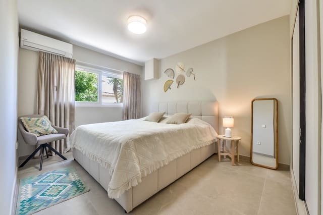 4 quarto Moradia para venda em La Nucia com piscina garagem - 1 190 000 € (Ref: 9794080)