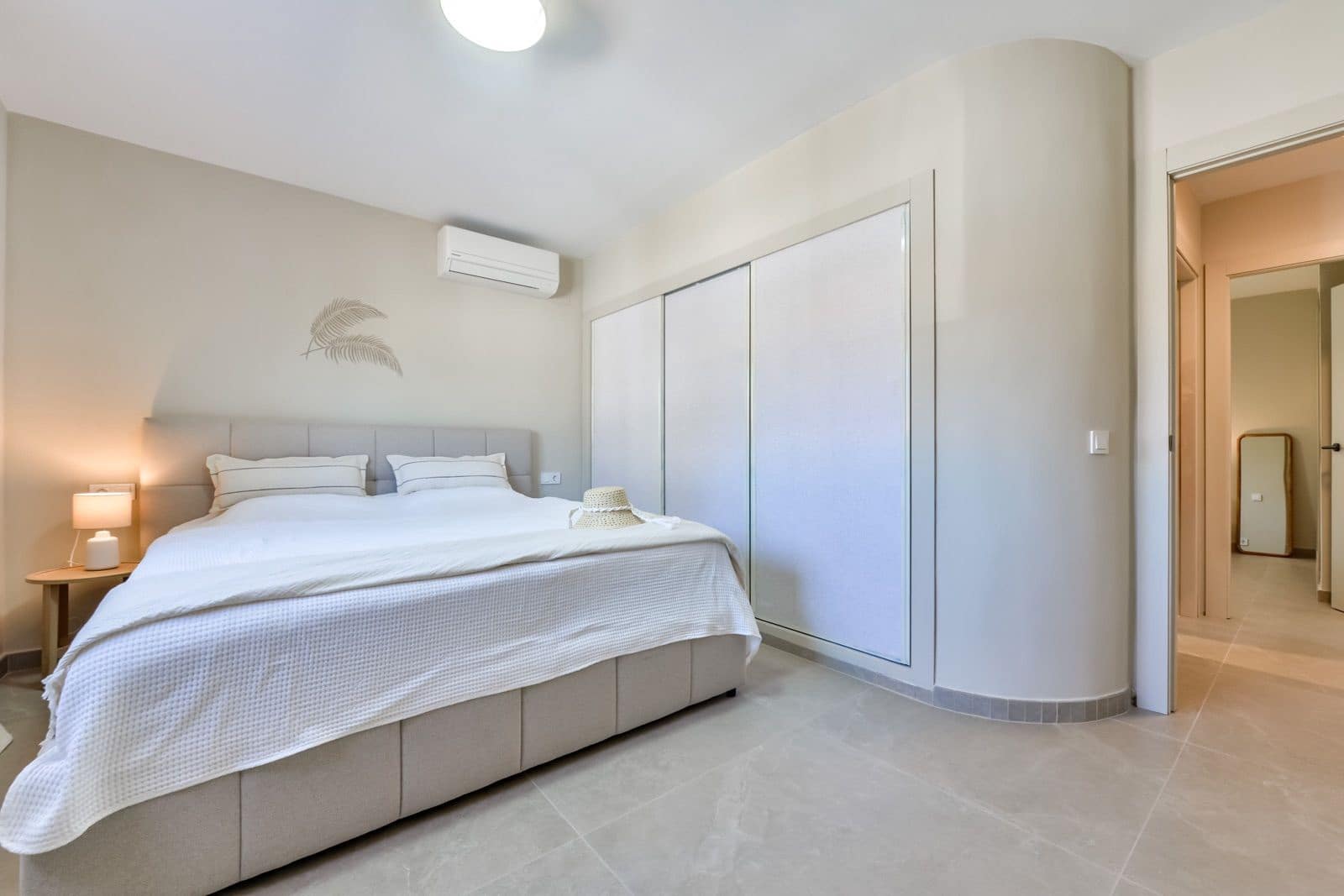 4 makuuhuone Huvila myytävänä paikassa La Nucia mukana uima-altaan 
autotalli - 1 190 000 € (Ref: 9794080)