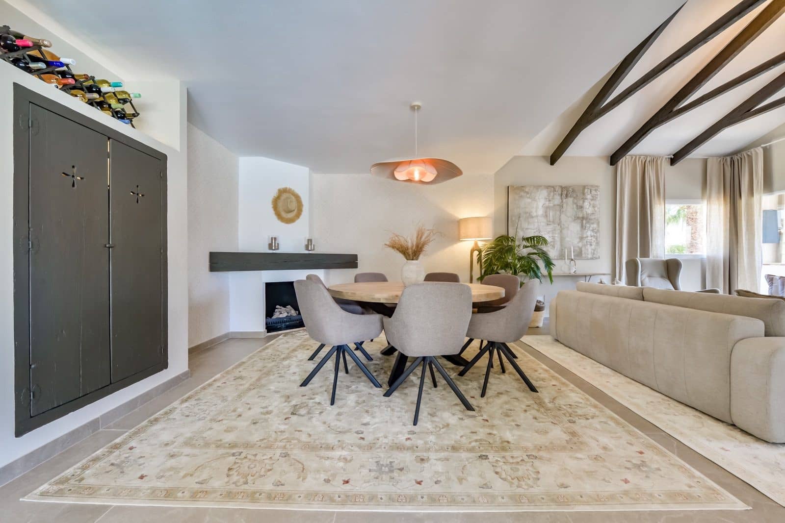 4 makuuhuone Huvila myytävänä paikassa La Nucia mukana uima-altaan 
autotalli - 1 190 000 € (Ref: 9794080)