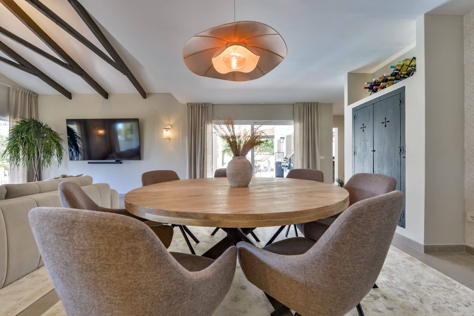 4 makuuhuone Huvila myytävänä paikassa La Nucia mukana uima-altaan 
autotalli - 1 190 000 € (Ref: 9794080)