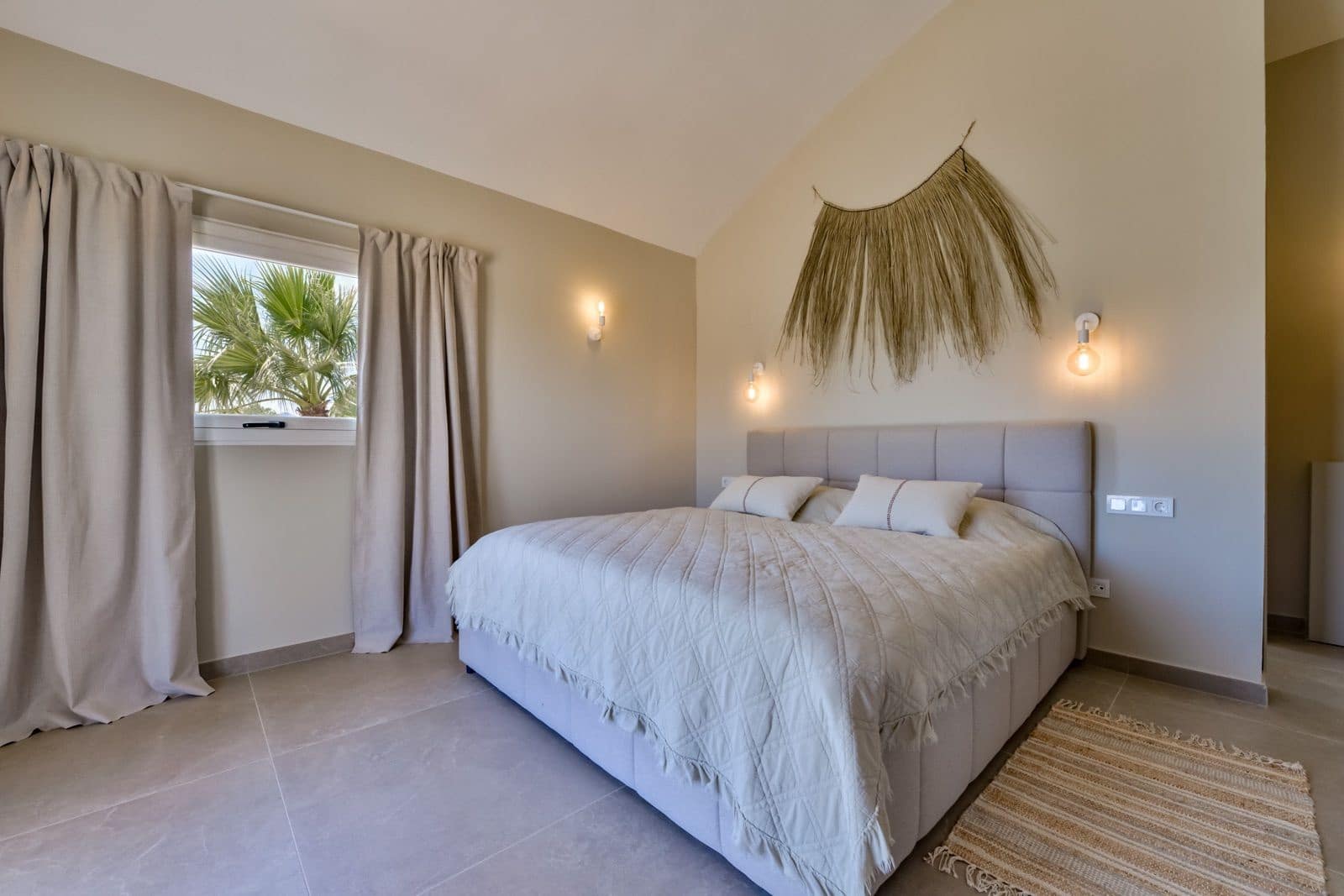 4 makuuhuone Huvila myytävänä paikassa La Nucia mukana uima-altaan 
autotalli - 1 190 000 € (Ref: 9794080)