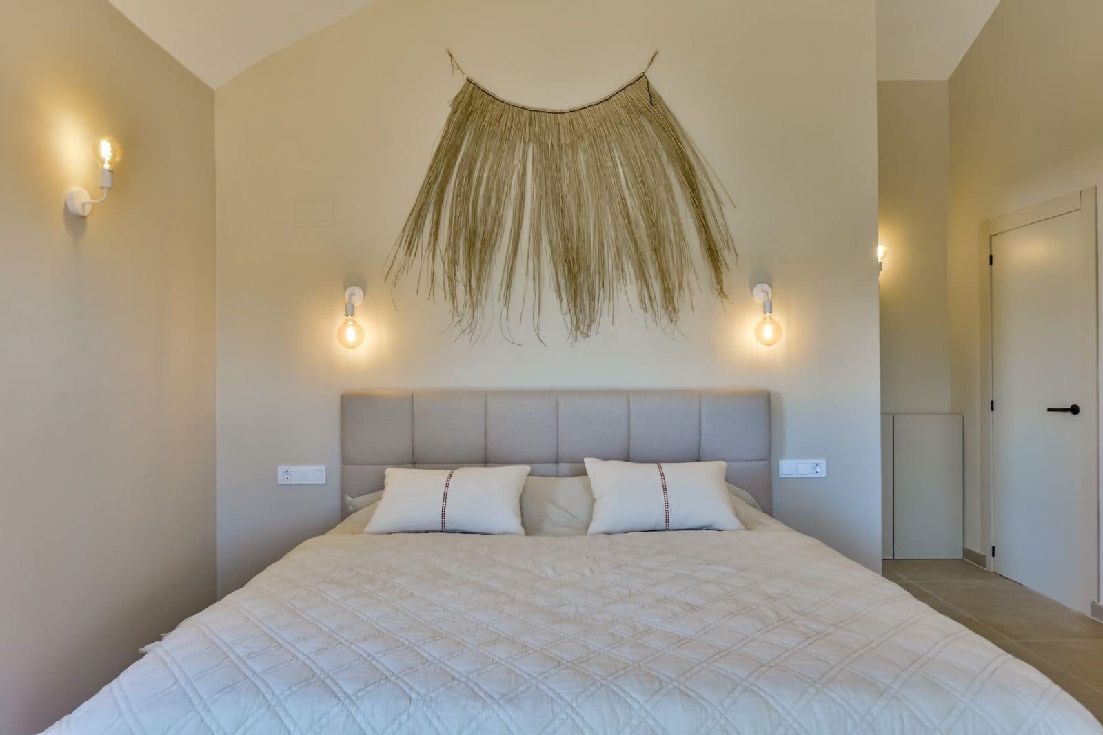 4 makuuhuone Huvila myytävänä paikassa La Nucia mukana uima-altaan 
autotalli - 1 190 000 € (Ref: 9794080)