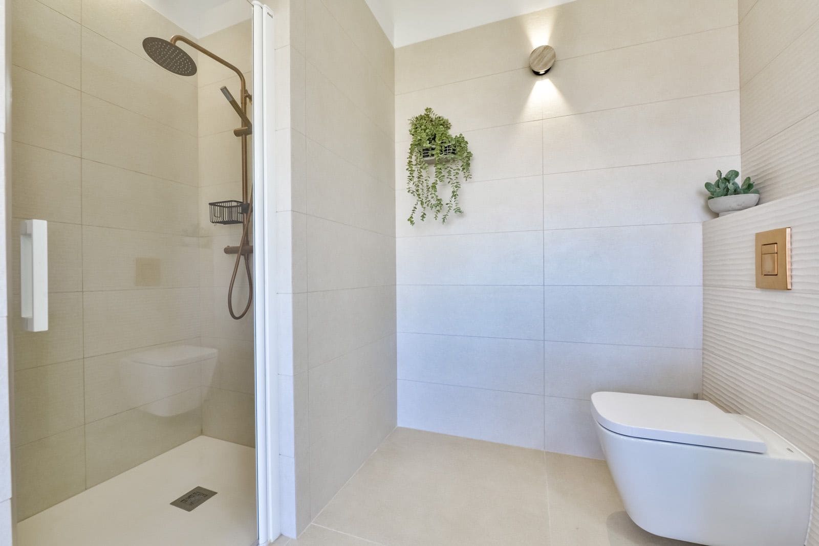 4 makuuhuone Huvila myytävänä paikassa La Nucia mukana uima-altaan 
autotalli - 1 190 000 € (Ref: 9794080)