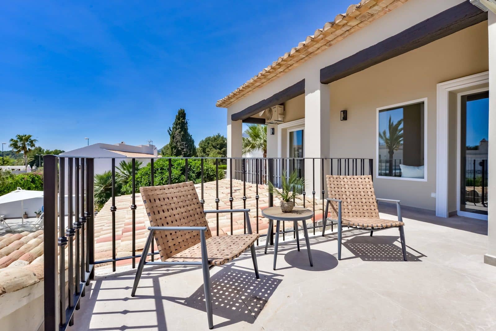 4 makuuhuone Huvila myytävänä paikassa La Nucia mukana uima-altaan 
autotalli - 1 190 000 € (Ref: 9794080)