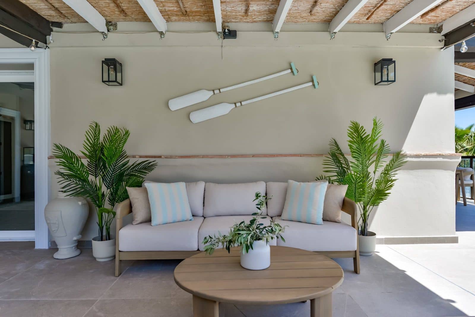 4 makuuhuone Huvila myytävänä paikassa La Nucia mukana uima-altaan 
autotalli - 1 190 000 € (Ref: 9794080)