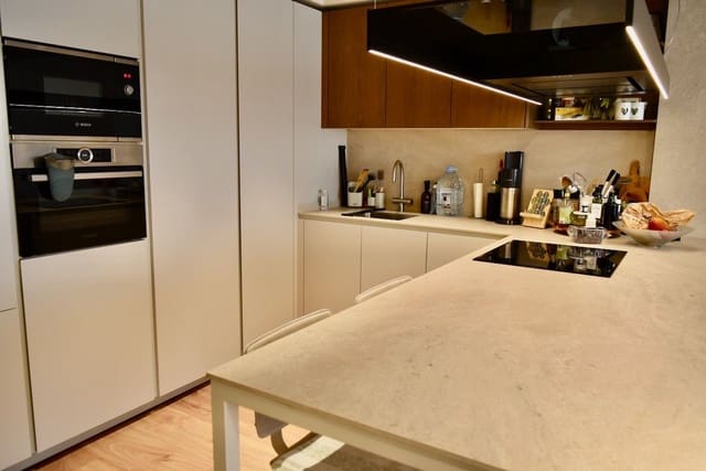 2 sovrum Lägenhet till salu i Altea - 240 000 € (Ref: 9872822)
