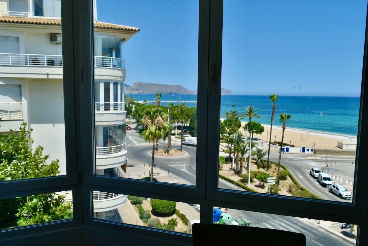 3 bedroom Penthouse for sale in Altea with garage - € 850,000 (Ref: 9928730)