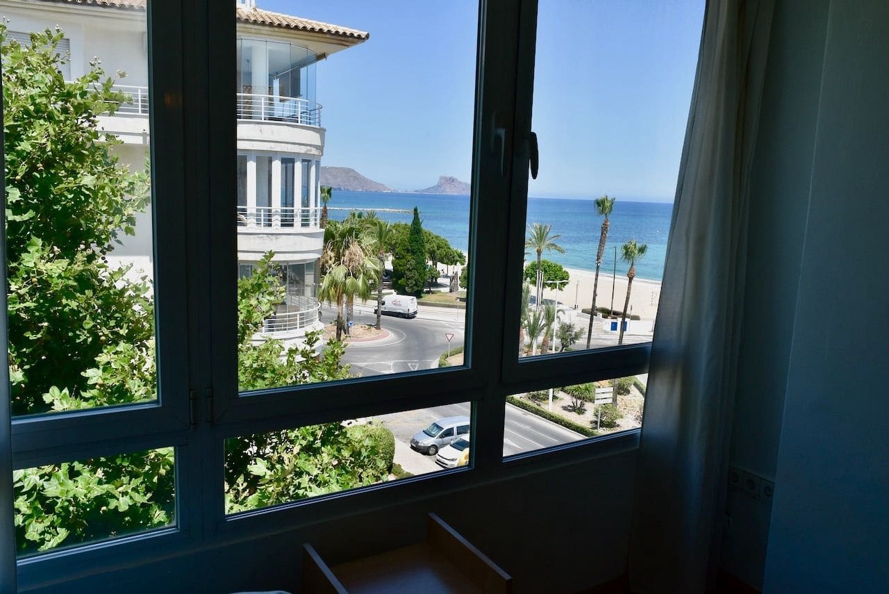 3 bedroom Penthouse for sale in Altea with garage - € 850,000 (Ref: 9928730)