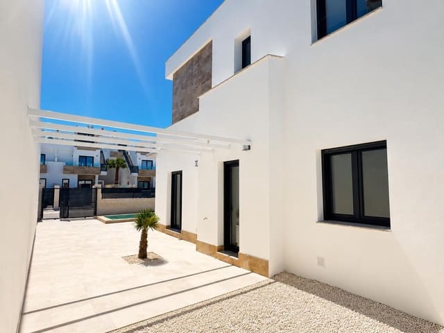 Chalet de 3 habitaciones en Polop en venta con piscina garaje - 469.000 € (Ref: 9966121)