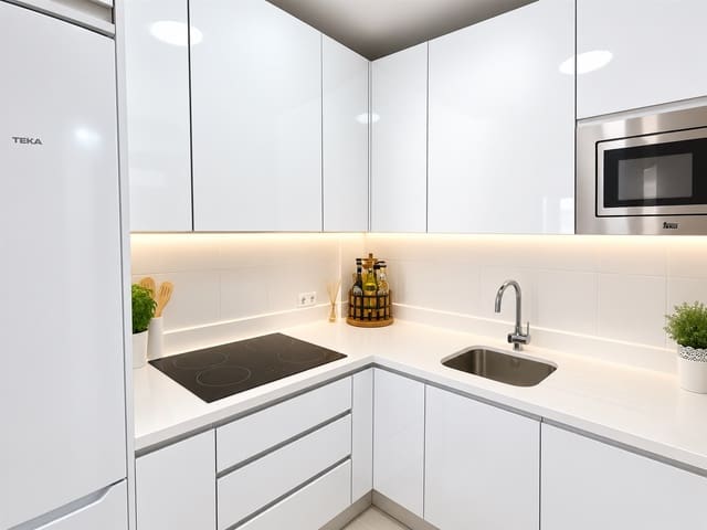 1 chambre Appartement à vendre à Marbella - 420 000 € (Ref: 10005359)