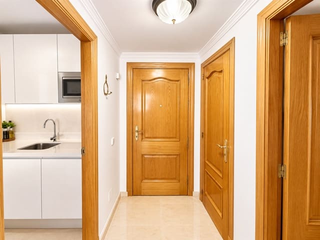 1 chambre Appartement à vendre à Marbella - 420 000 € (Ref: 10005359)
