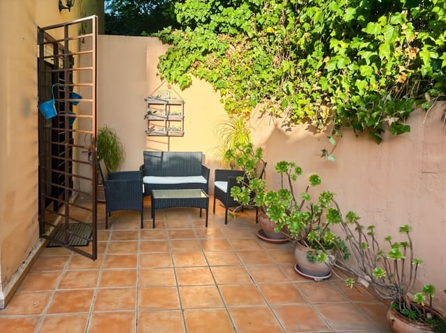 10 Zimmer Finca/Landgut zu verkaufen in Cuevas del Becerro mit Pool Garage - 650.000 € (Ref: 10013113)