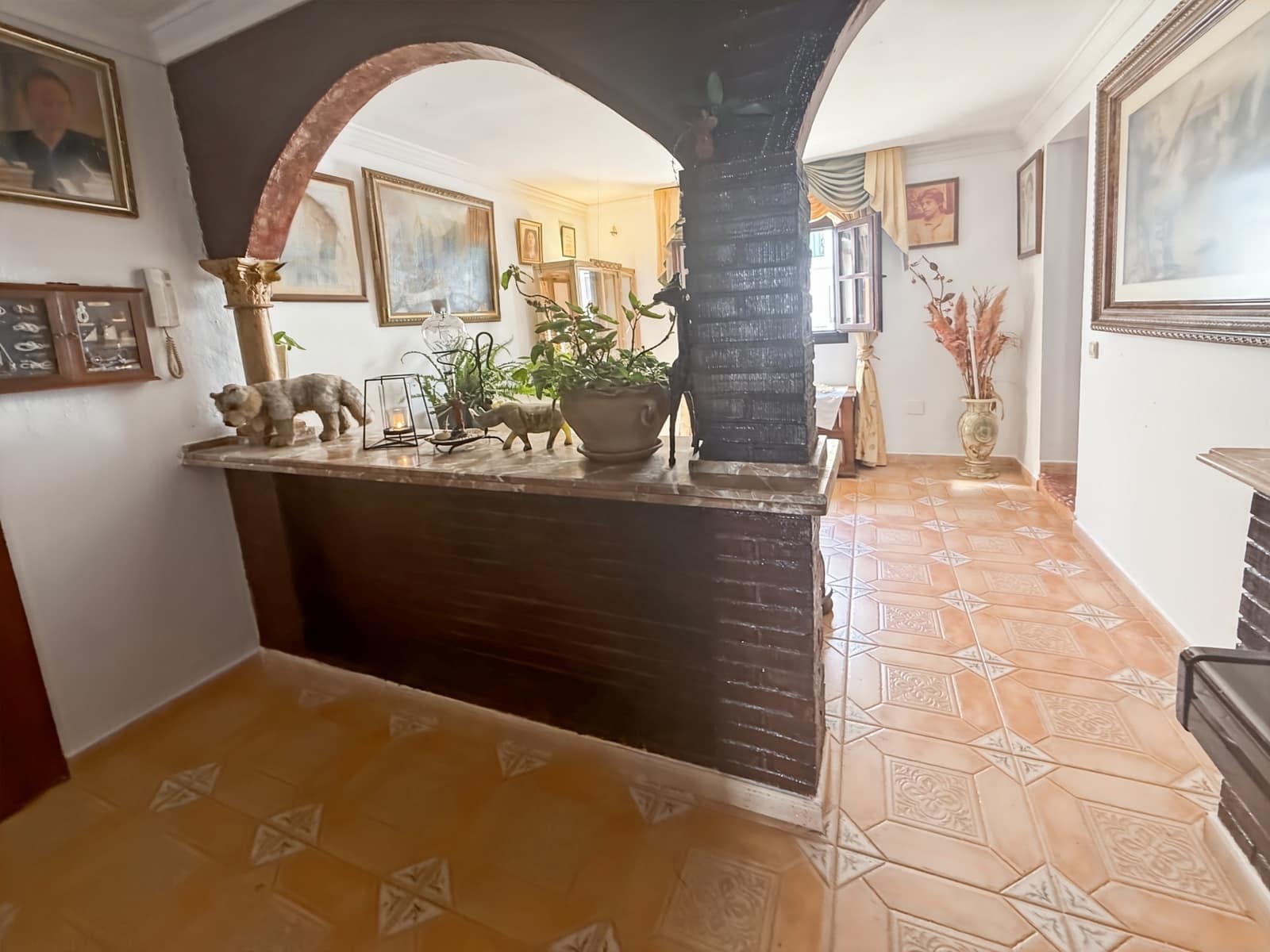 2 bedroom Flat for sale in Estepona with pool - € 295,000 (Ref: 10013114)